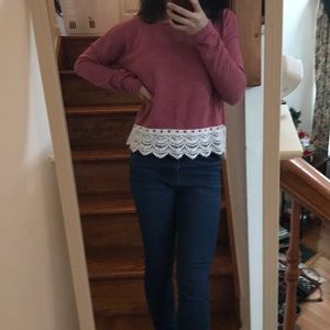 Long sleeve t shirt with lace bottom